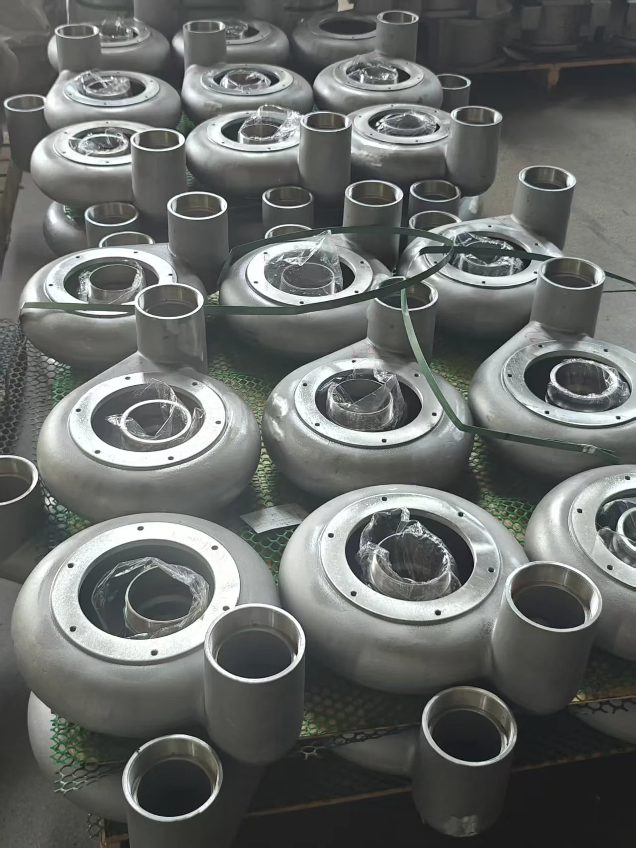 Die & Gravity Casting - Die & Gravity Casting
