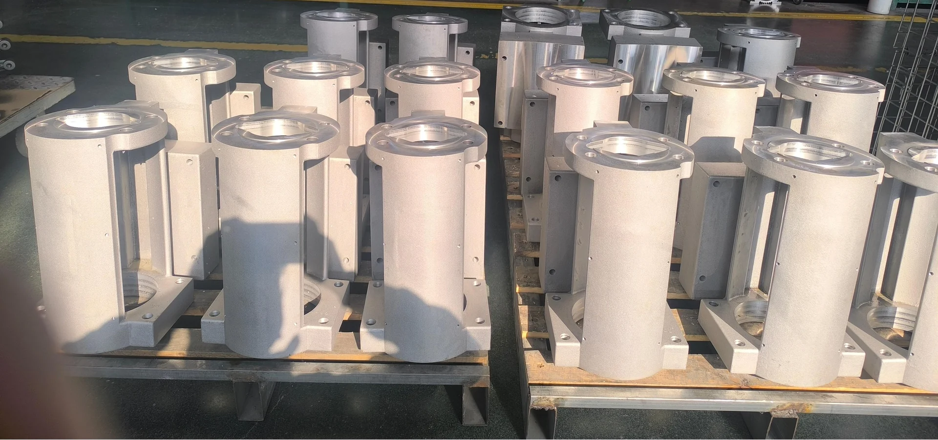 Die & Gravity Casting - Die & Gravity Casting
