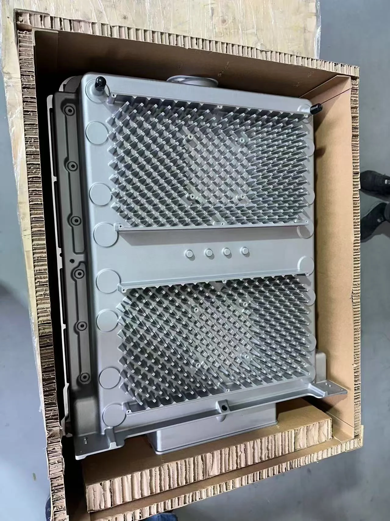 Die & Gravity Casting - Die & Gravity Casting