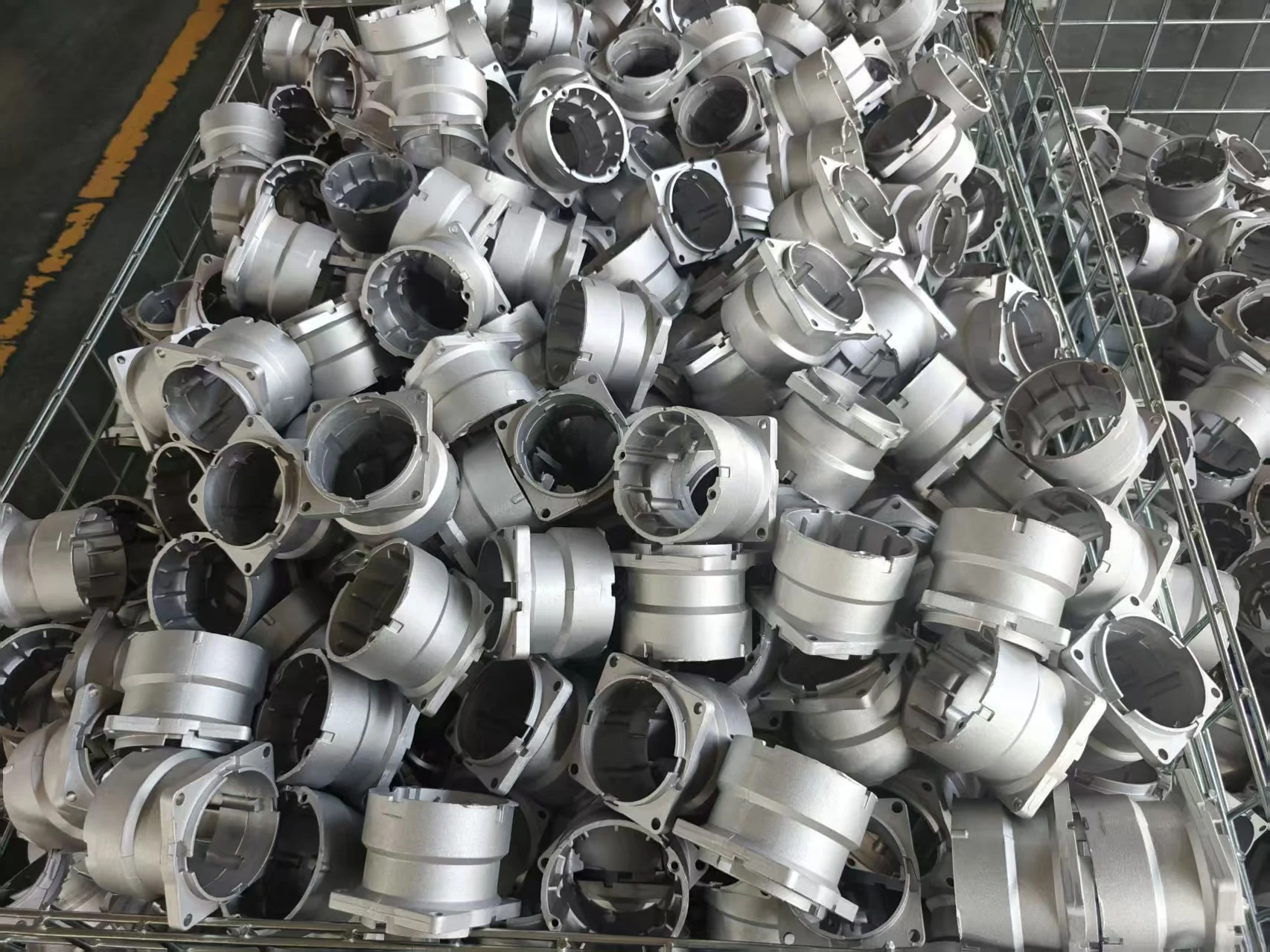Die & Gravity Casting - Die & Gravity Casting