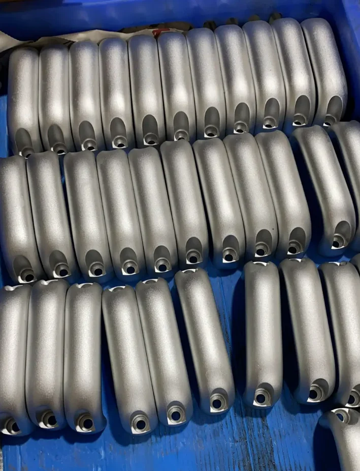 Die & Gravity Casting - Die & Gravity Casting
